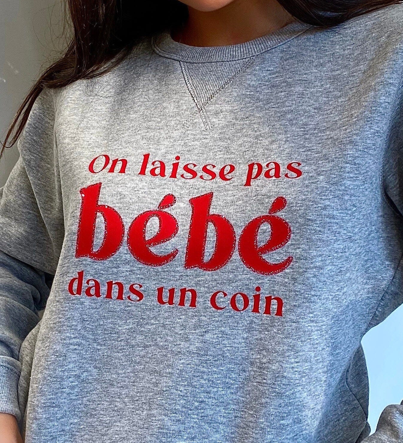 Sweat-shirt femme culte - "On ne laisse pas bébé dans un coin"- Gris chiné sweatshirt bébé MELLIPOU