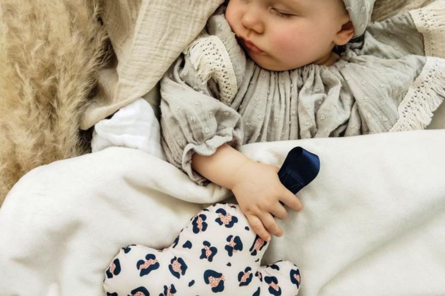 5 raisons de craquer pour une peluche musicale pour bébé !