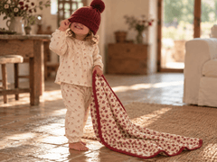 Plaid enfant personnalisable Nina coussins musicaux mini nuages MELLIPOU