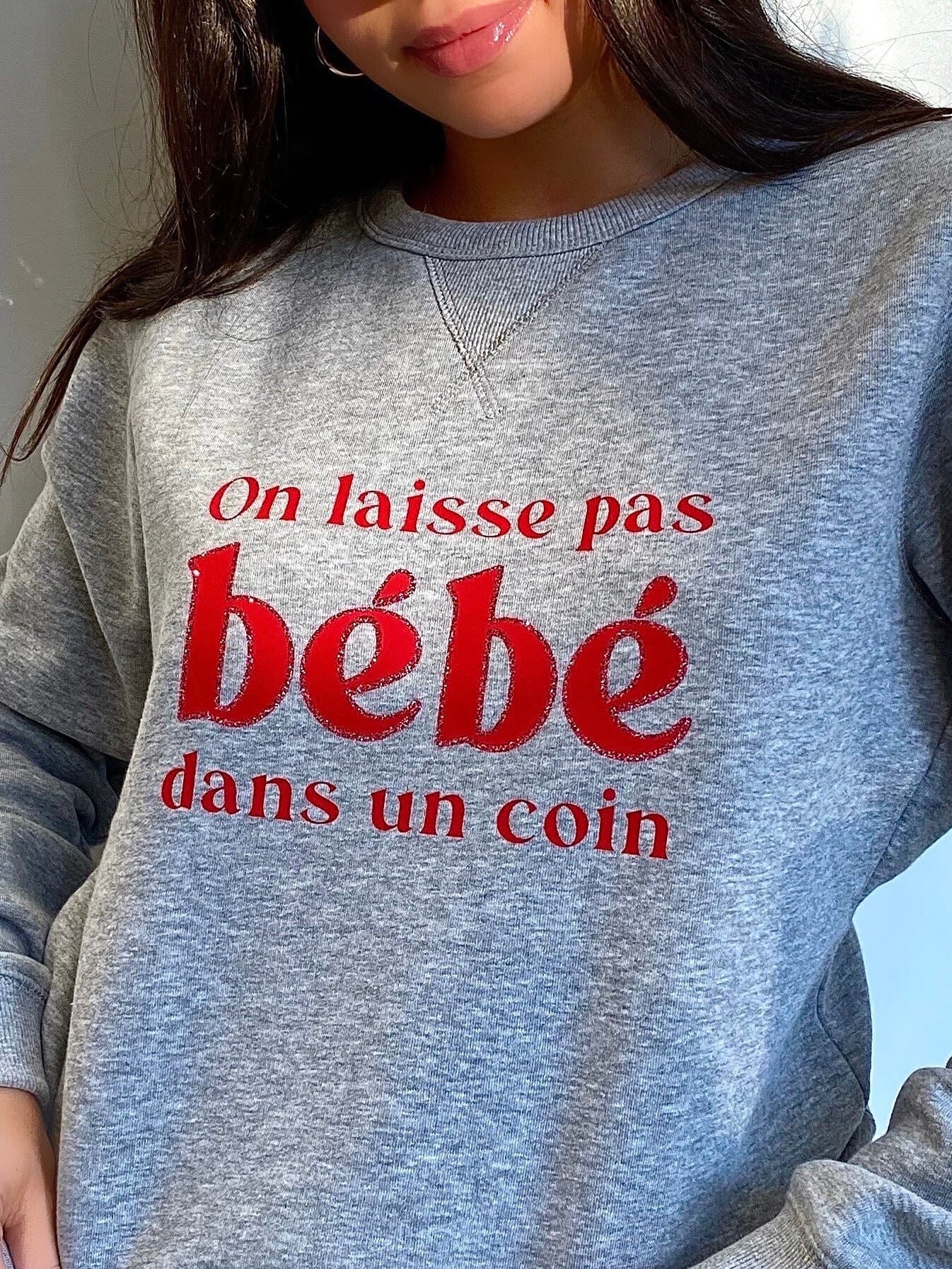 Sweat-shirt femme culte - "On ne laisse pas bébé dans un coin"- Gris chiné sweatshirt bébé MELLIPOU